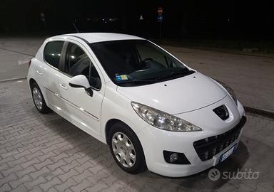 peugeot 207   1.4 diesel  anche per neopatentati 