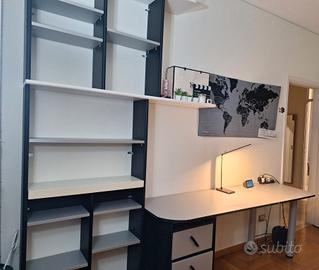 Scrivania + Libreria