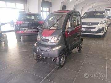 Scooter elettrico Vitale BN025