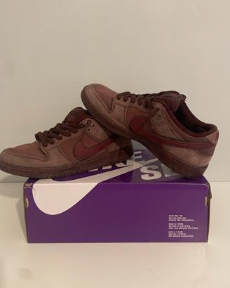 Nike SB Dunk Low Pro City of Love