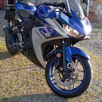 Yamaha YZF R3 - 2015