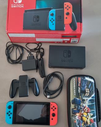 Nintendo Switch con giochi