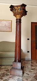 Colonna Decorativa Stile Corinzio Moderno