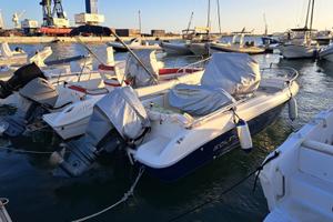 Barca a motore Eolo 5.90m
