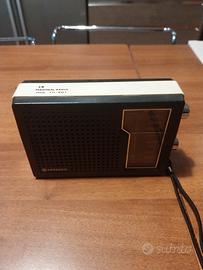 Radio Hitachi mod TH 801