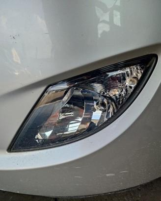 Fendinebbia sinistro HYUNDAI IX20 del 2015