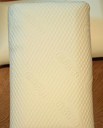 cuscini letto nuovi