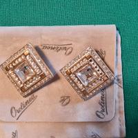 Orecchini di cristallo quadrati