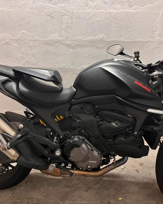 Ducati Monster + 937 2021 Dark Stealth <5000 km