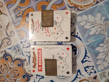 carte gioco amaro Montenegro con fermacarte