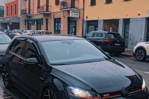 Golf 7 GTI perfomance 230cv