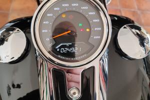 Harley davidson sportglide