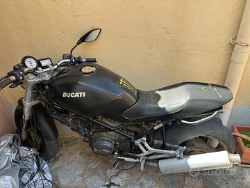 Ducati monster 600