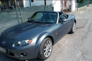 MAZDA MX-5 Roadster 2.0L 16V WIND