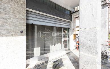 Negozio piano terra in Centro Oggiono con box Dopp