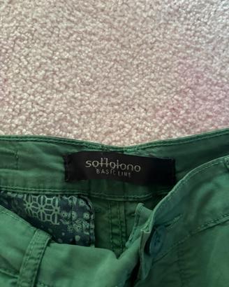 Bermuda da uomo  di colore verde  taglia 48