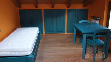 Cameretta in abete massello carta da zucchero