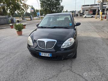 Lancia ypsilon 1.2 benzina 