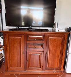 Credenza in legno massello stile classico
