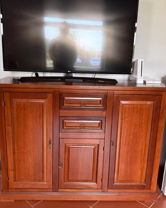 Credenza in legno massello stile classico
