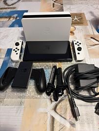Nintendo switch OLED bianca