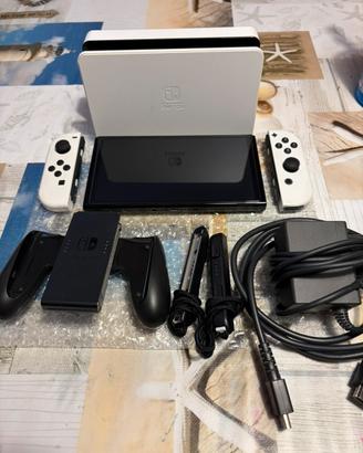 Nintendo switch OLED bianca