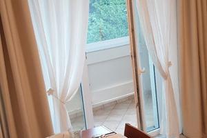 Como bilocale arredato