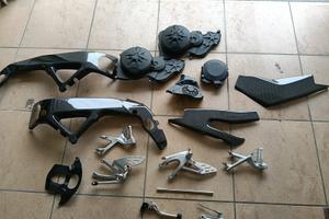 Accessori e ricambi tuono v4 rsv4