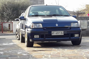 Clio williams