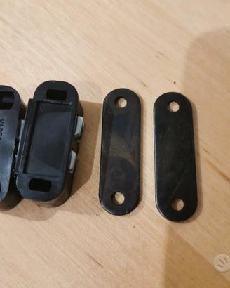 calamite magneti cassetto portaoggetti alfa romeo 