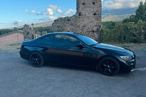 Bmw e92 total black