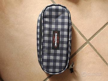 Astuccio Eastpak