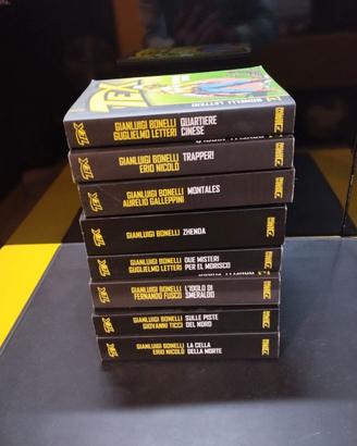 8 libri brossurati di Tex in prima edizione.