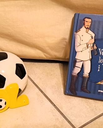 Libro 20.000 Leghe Sotto i Mari + Salvadanaio
