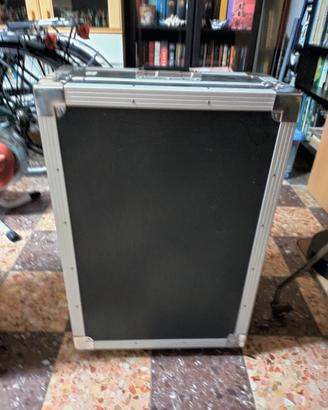 porta pedali per strumenti musicali