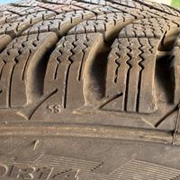 Cerchi e gomme 165 70 14 invernali VW Up