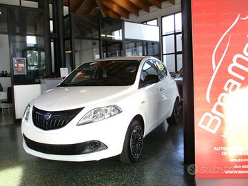 LANCIA Ypsilon 1.0 FireFly 5p S&S Hybrid Silver