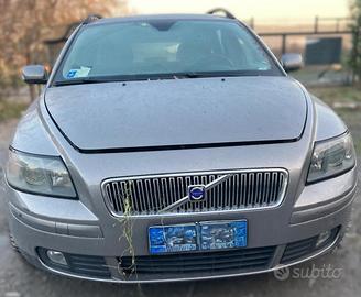 RICAMBI USATI AUTO VOLVO V50 1Â° Serie VOLVO D4204
