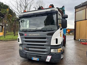 Scania R340 con polipo