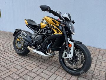 MV Agusta Dragster 800 MV Agusta RR