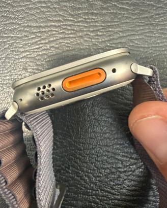 Apple Watch Ultra 49mm GPS + cellulare