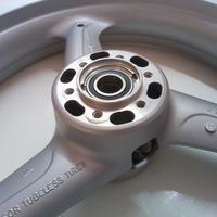 Ducati Monster 600 00 cerchio anteriore 50120191ae