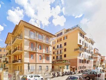 MONOLOCALE A ROMA