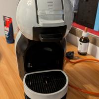 Macchinetta del caffè dolce gusto NESCAFÉ