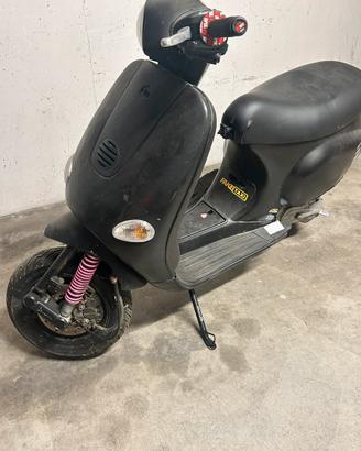 Vespa et 2 50