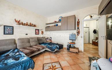 "A.ze P.zza San Lorenzo" - 2 LOCALI TRASFORMABIL