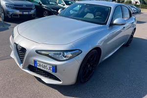 Alfa Romeo Giulia 2.2 Turbodiesel 190 CV AT8 Execu