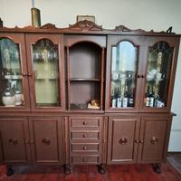 Mobile con vetrinette