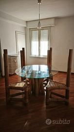 tavolo e sedie in bamboo