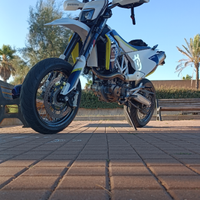 Husqvarna 701 SM